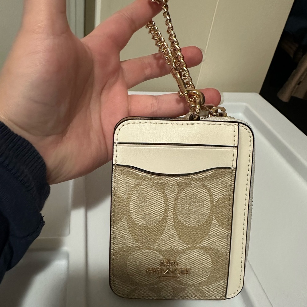 Coach Cream Card Holder with Gold Chain